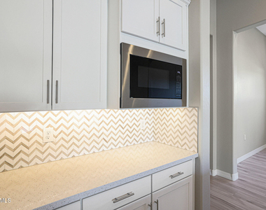 7276 E Calle Primera Vista - Photo Thumbnail 7