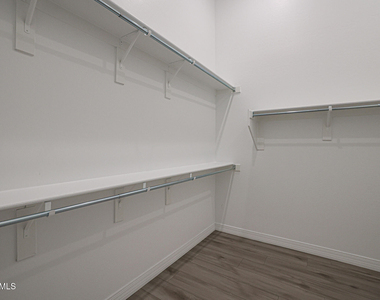 7276 E Calle Primera Vista - Photo Thumbnail 14