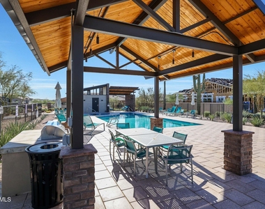 7276 E Calle Primera Vista - Photo Thumbnail 34