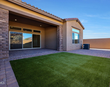 7276 E Calle Primera Vista - Photo Thumbnail 23