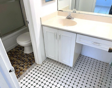 3490 Foxcroft Road - Photo Thumbnail 14