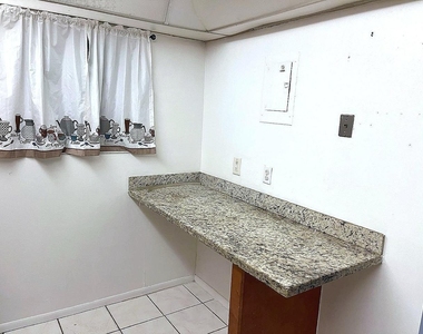 3490 Foxcroft Road - Photo Thumbnail 4