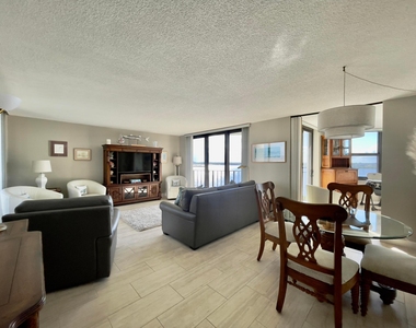5420 N Ocean Avenue - Photo Thumbnail 30