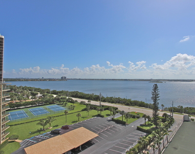 5420 N Ocean Avenue - Photo Thumbnail 9