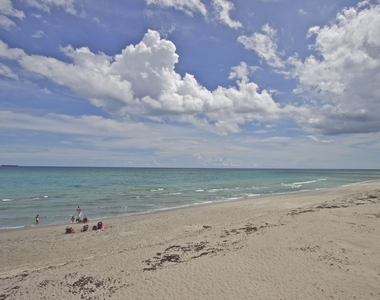5420 N Ocean Avenue - Photo Thumbnail 25