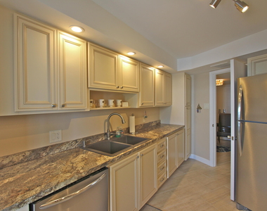 5420 N Ocean Avenue - Photo Thumbnail 14