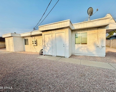 240 S Doran -- - Photo Thumbnail 15