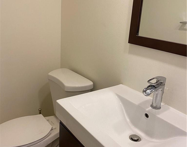 5042 Sw 123rd Terrace - Photo Thumbnail 7