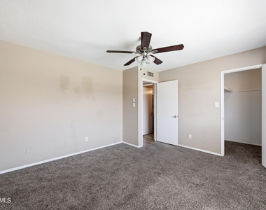 10411 N 11th Avenue - Photo Thumbnail 11