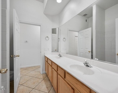 8245 E Bell Road - Photo Thumbnail 21