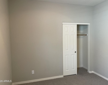 16500 N 181st Avenue - Photo Thumbnail 22