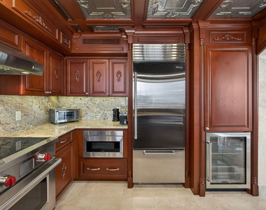 3400 N Ocean Drive - Photo Thumbnail 37