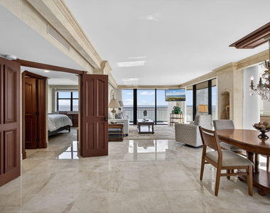 3400 N Ocean Drive - Photo Thumbnail 6
