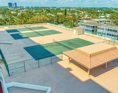 3400 N Ocean Drive - Photo Thumbnail 11