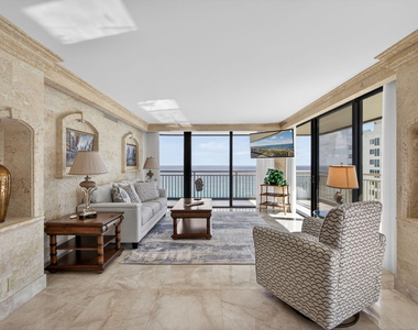 3400 N Ocean Drive - Photo Thumbnail 18