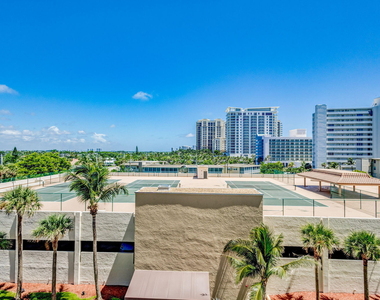 3400 N Ocean Drive - Photo Thumbnail 76