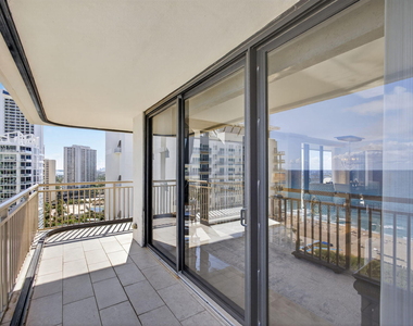 3400 N Ocean Drive - Photo Thumbnail 65