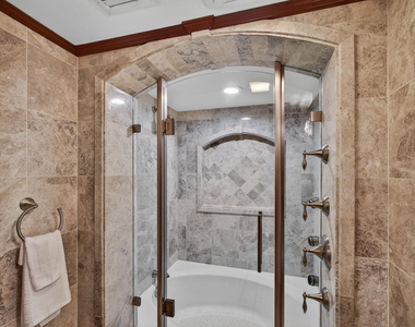 3400 N Ocean Drive - Photo Thumbnail 50