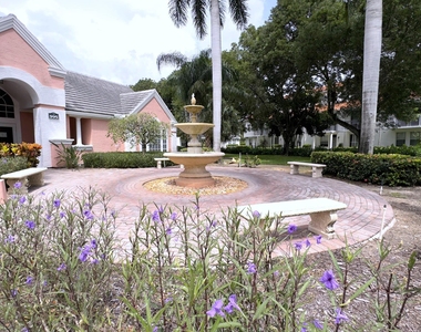 1011 Crystal Way - Photo Thumbnail 16