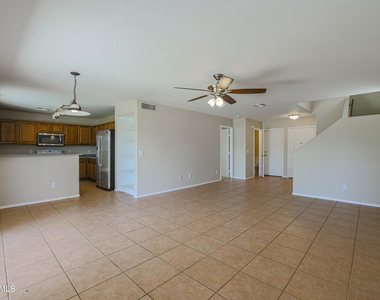 4349 N 111th Lane - Photo Thumbnail 2