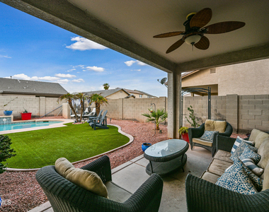 11563 W Jackson Street - Photo Thumbnail 25