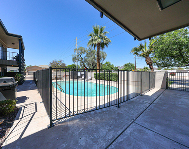 6544 N 12th Street - Photo Thumbnail 28