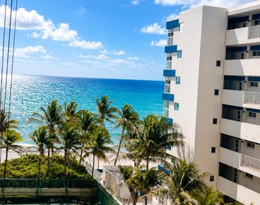 2080 S Ocean Drive - Photo Thumbnail 14
