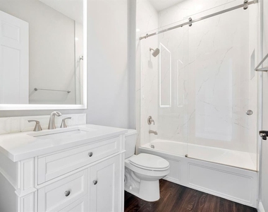 8050 Nw 121st - Photo Thumbnail 9