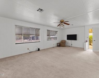 2501 W Wickenburg Way - Photo Thumbnail 2
