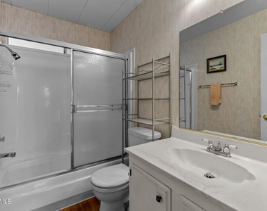 2501 W Wickenburg Way - Photo Thumbnail 6