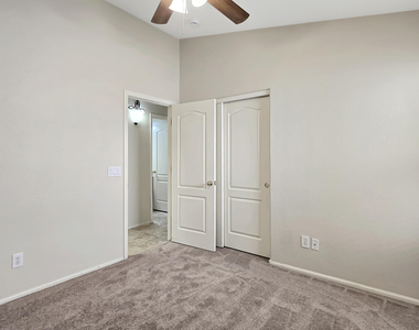 15857 W Moreland Street - Photo Thumbnail 21