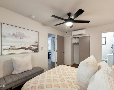 1827 E Lemon Street - Photo Thumbnail 11