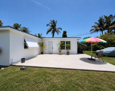 6308 Sw 25th Street - Photo Thumbnail 3