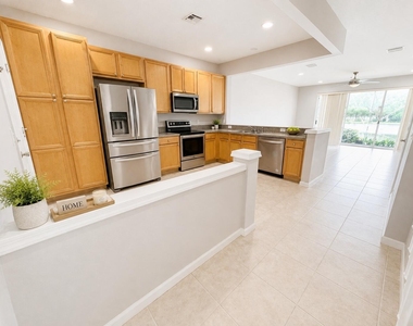 1083 Woodfield Road - Photo Thumbnail 2