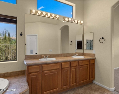 5036 E Cory Circle - Photo Thumbnail 13