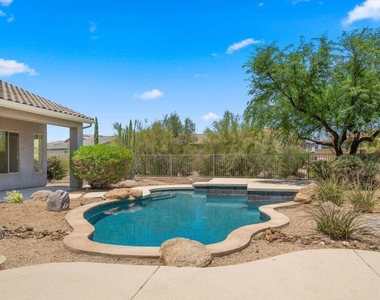 5036 E Cory Circle - Photo Thumbnail 21