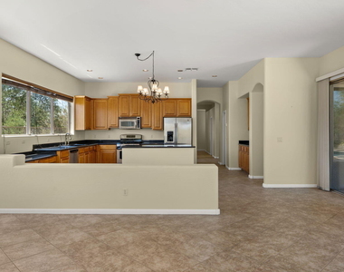 5036 E Cory Circle - Photo Thumbnail 10