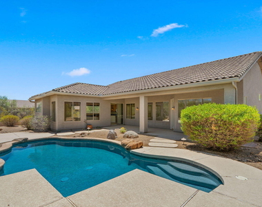 5036 E Cory Circle - Photo Thumbnail 23