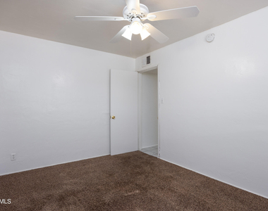 2849 W Alice Avenue - Photo Thumbnail 18