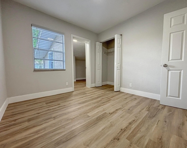 6720 Sw 17th Street Sw - Photo Thumbnail 23