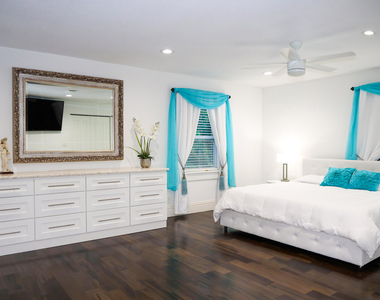 5078 Canal Drive - Photo Thumbnail 30