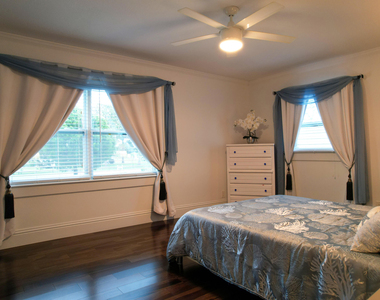 5078 Canal Drive - Photo Thumbnail 22