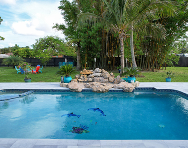 5078 Canal Drive - Photo Thumbnail 5