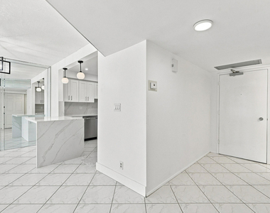 3550 Galt Ocean Drive - Photo Thumbnail 6