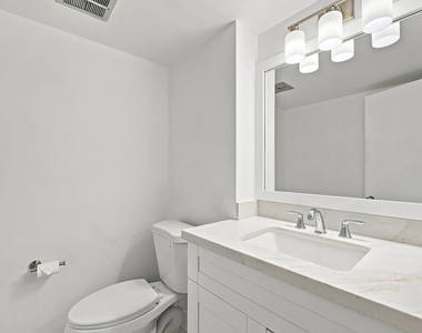 3550 Galt Ocean Drive - Photo Thumbnail 7