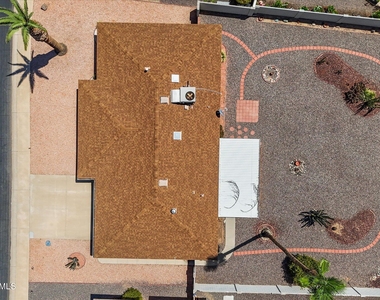 10317 W Floriade Drive - Photo Thumbnail 29