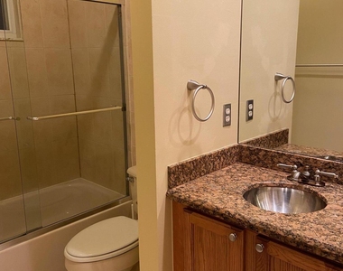 13377 Georgian Court - Photo Thumbnail 24