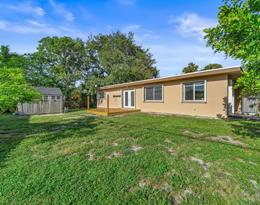 3428 Capri Road - Photo Thumbnail 15
