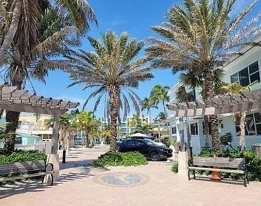 322 Harding Street - Photo Thumbnail 7