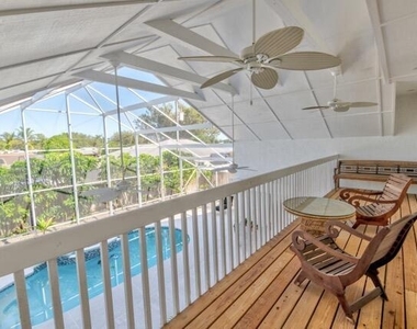 5125 Se Matousek Street - Photo Thumbnail 12